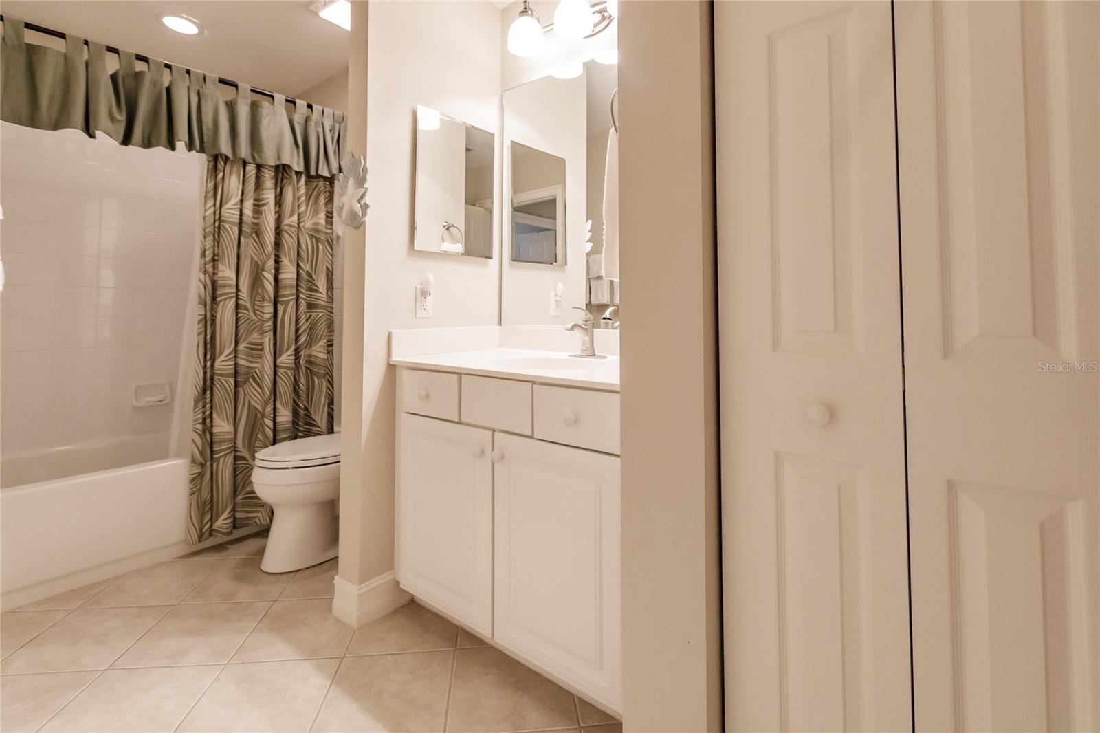 1878 TARPON BAY DR S #102, NAPLES, FL — photo 27