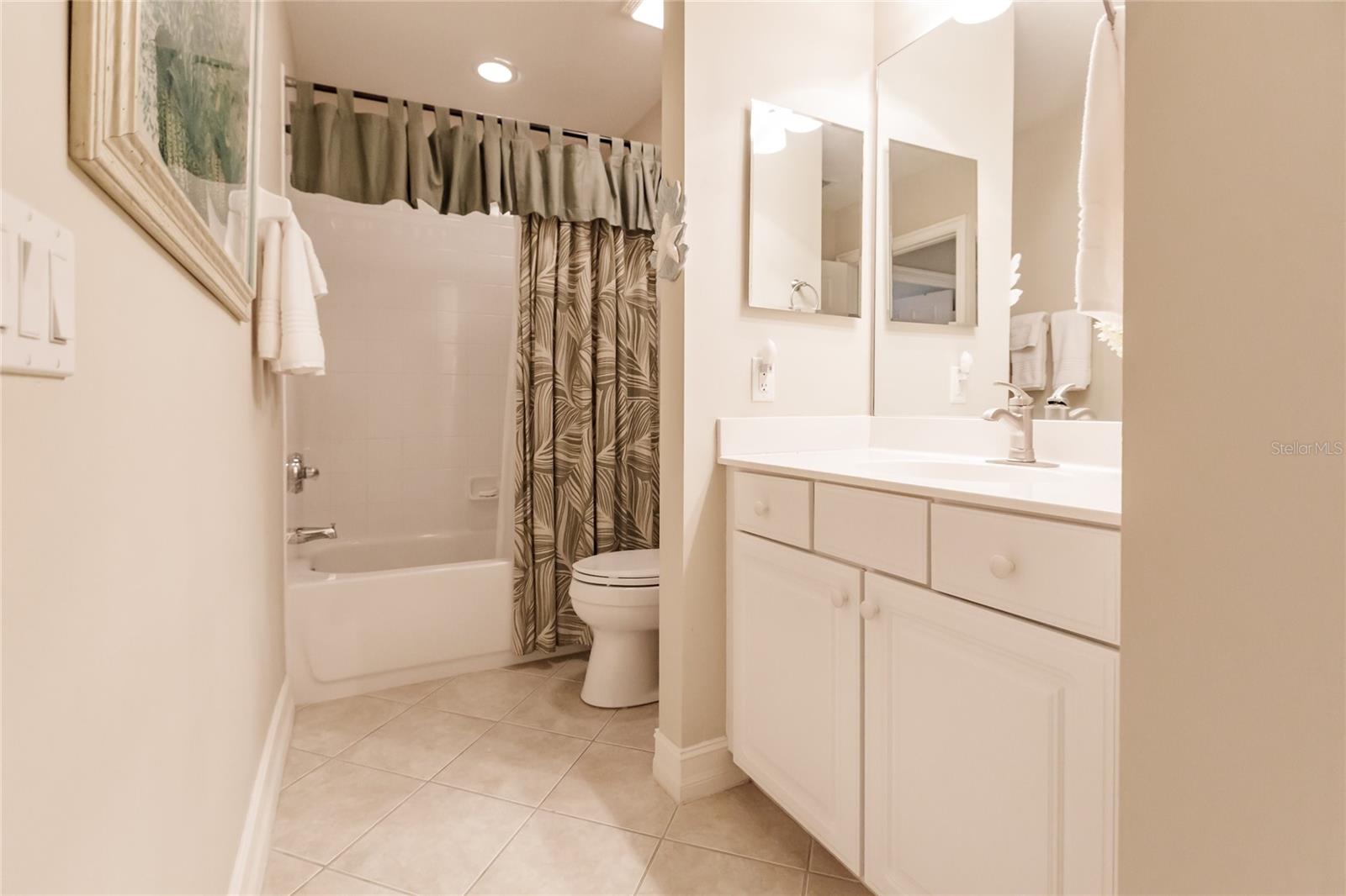 1878 TARPON BAY DR S #102, NAPLES, FL — photo 28