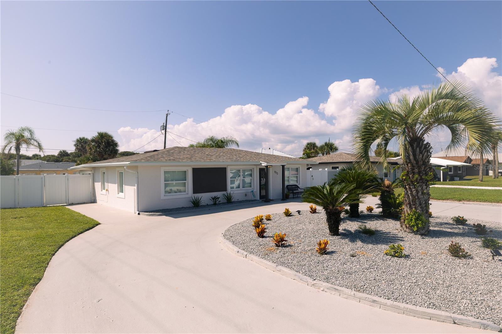 813 E 6TH AVE, NEW SMYRNA BEACH, FL