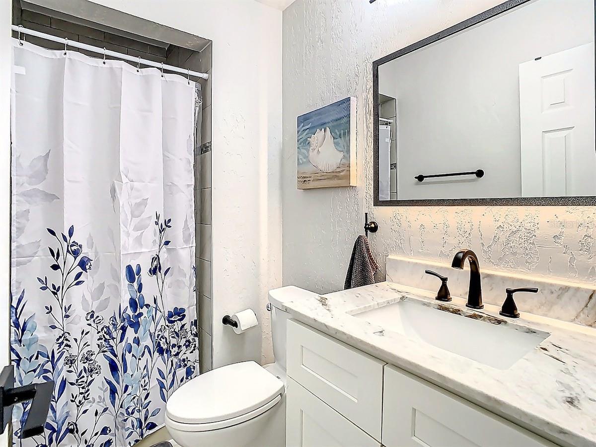 2403 BRIGADOON DR, CLEARWATER, FL — photo 5