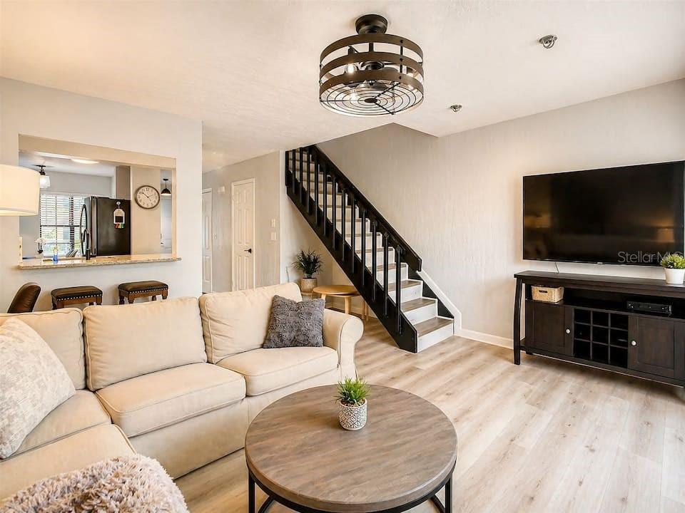 2403 BRIGADOON DR, CLEARWATER, FL — photo 15