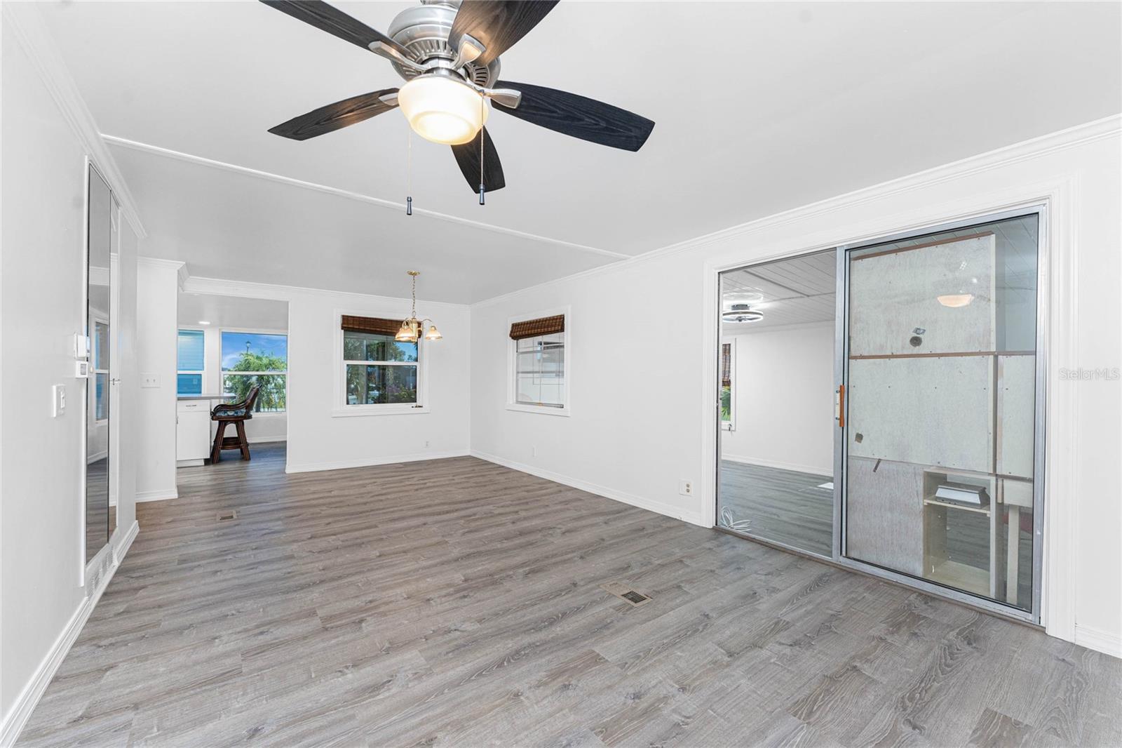 7548 RATAN CIR, PORT CHARLOTTE, FL — photo 16