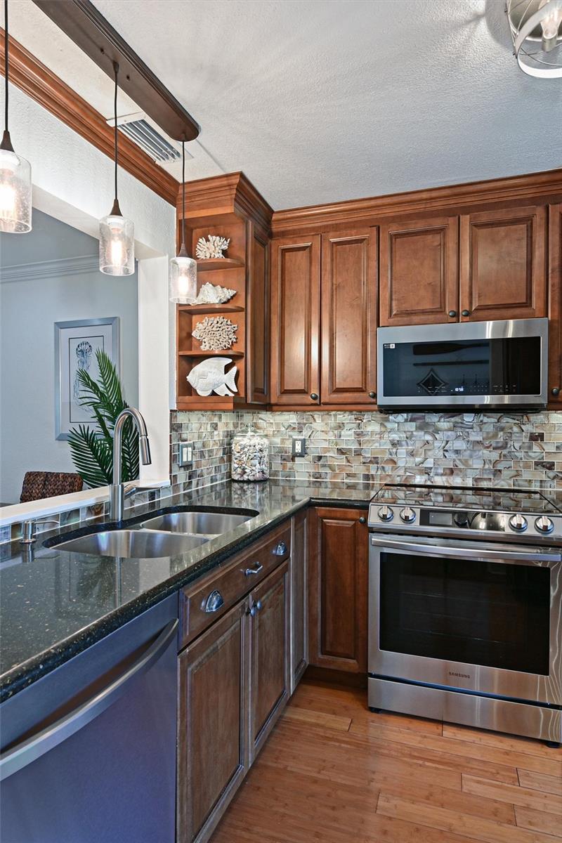 10313 WATERBIRD WAY, BRADENTON, FL — photo 7