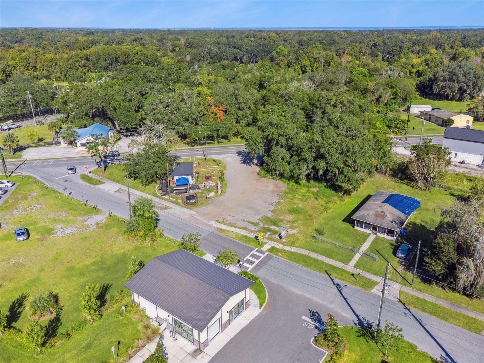 323 E FRANKLIN ST, OVIEDO, FL — photo 32