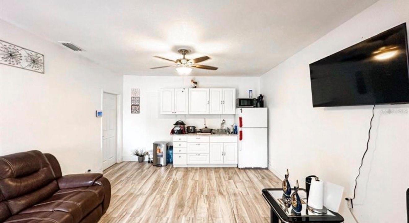 2503 W MARQUETTE AVE, TAMPA, FL — photo 15