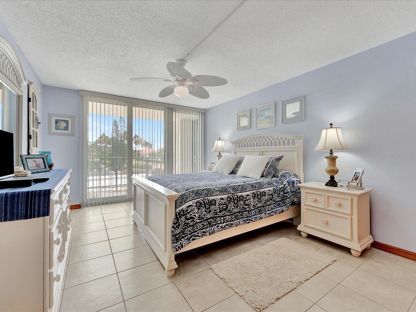 1400 GULF BLVD #204, CLEARWATER BEACH, FL — photo 29