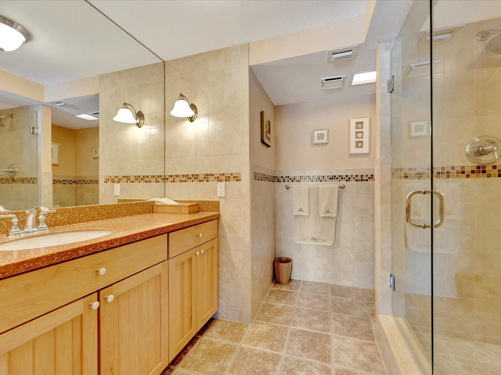1400 GULF BLVD #204, CLEARWATER BEACH, FL — photo 31