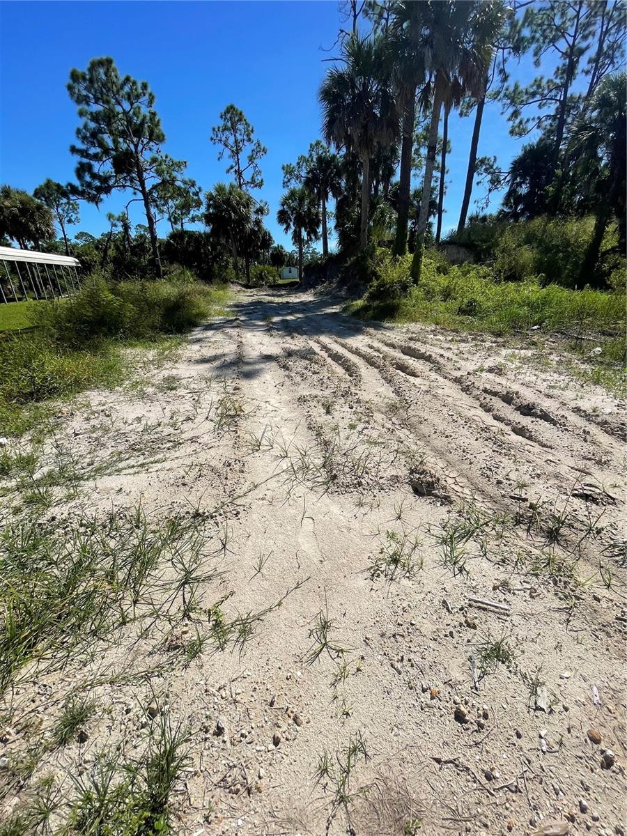 1221 UNDERHILL CIR, PORT CHARLOTTE, FL — photo 7