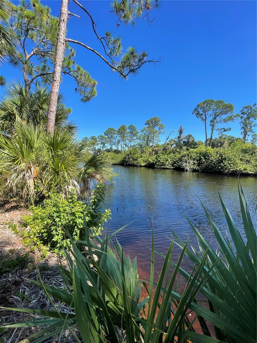 1221 UNDERHILL CIR, PORT CHARLOTTE, FL — photo 14