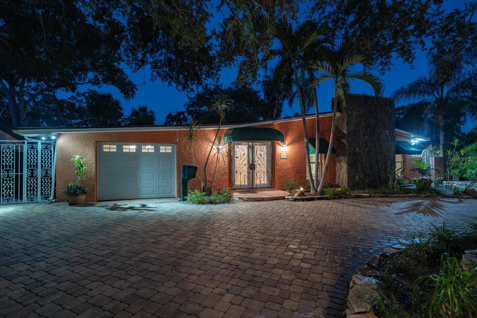 3033 82ND WAY N, ST PETERSBURG, FL — photo 6
