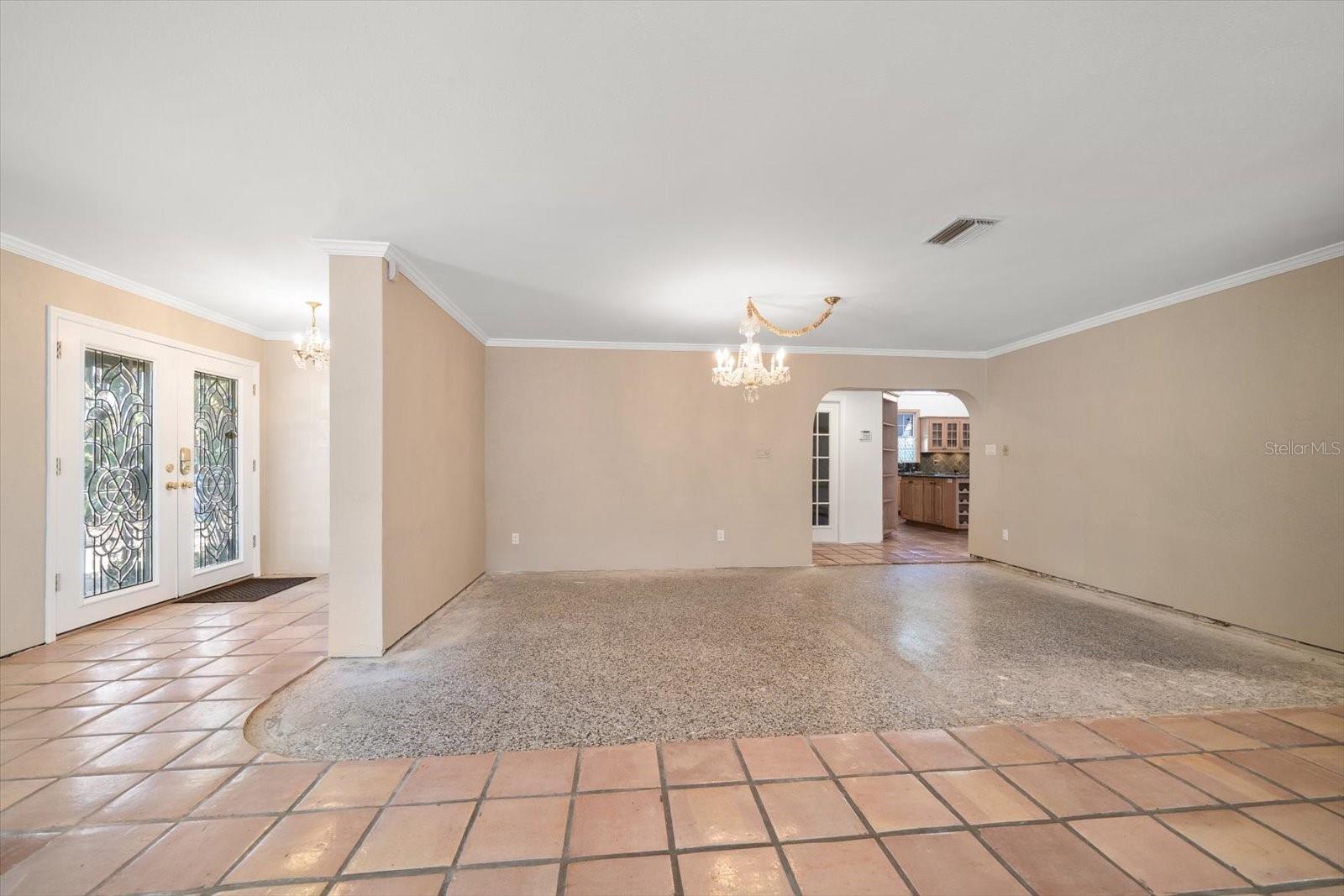 3033 82ND WAY N, ST PETERSBURG, FL — photo 10