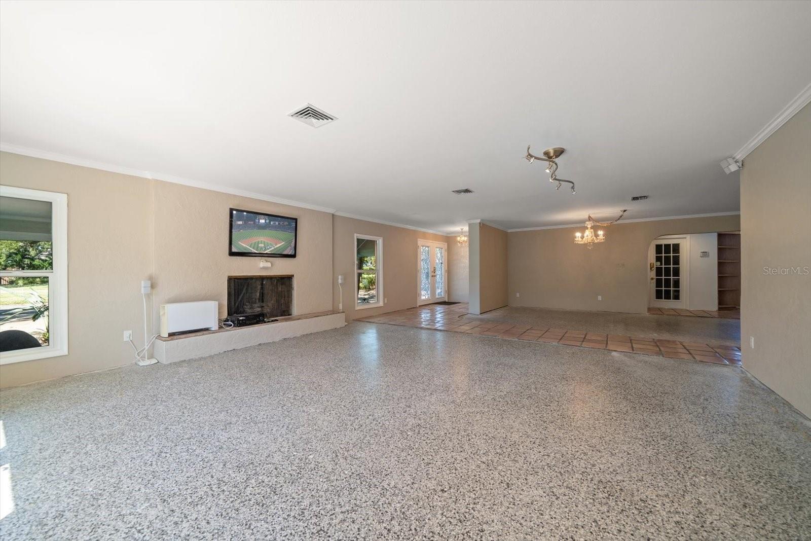 3033 82ND WAY N, ST PETERSBURG, FL — photo 20