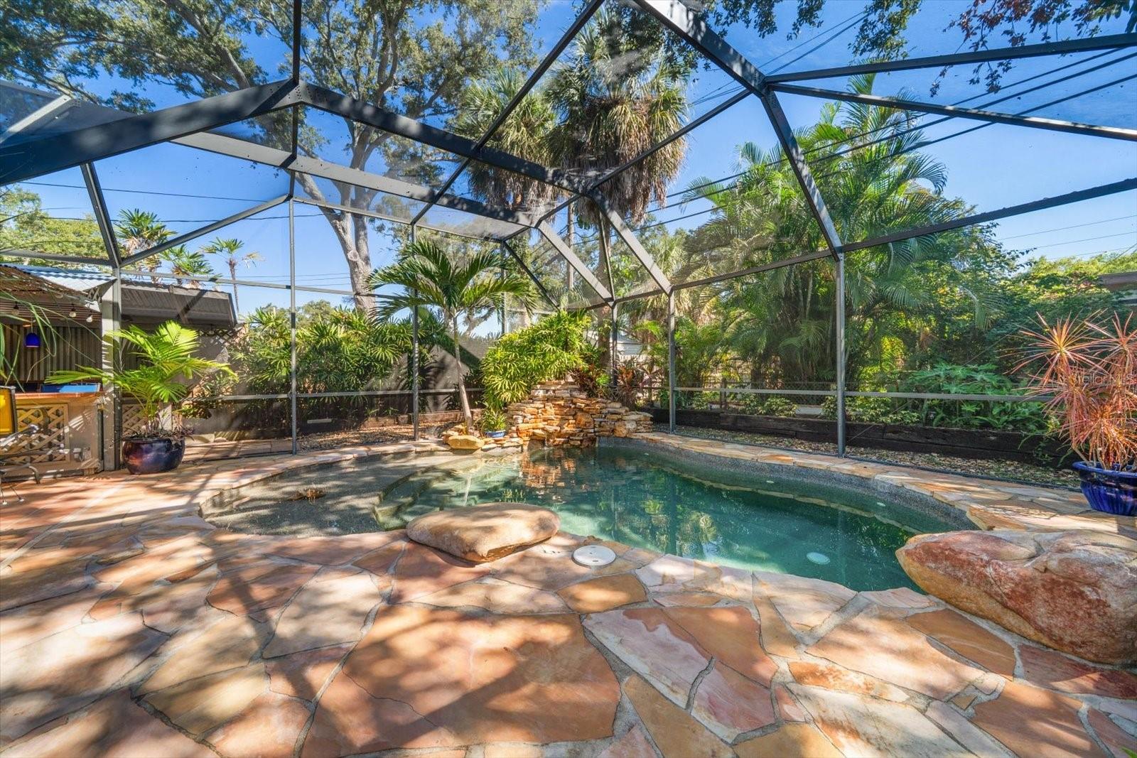 3033 82ND WAY N, ST PETERSBURG, FL — photo 33