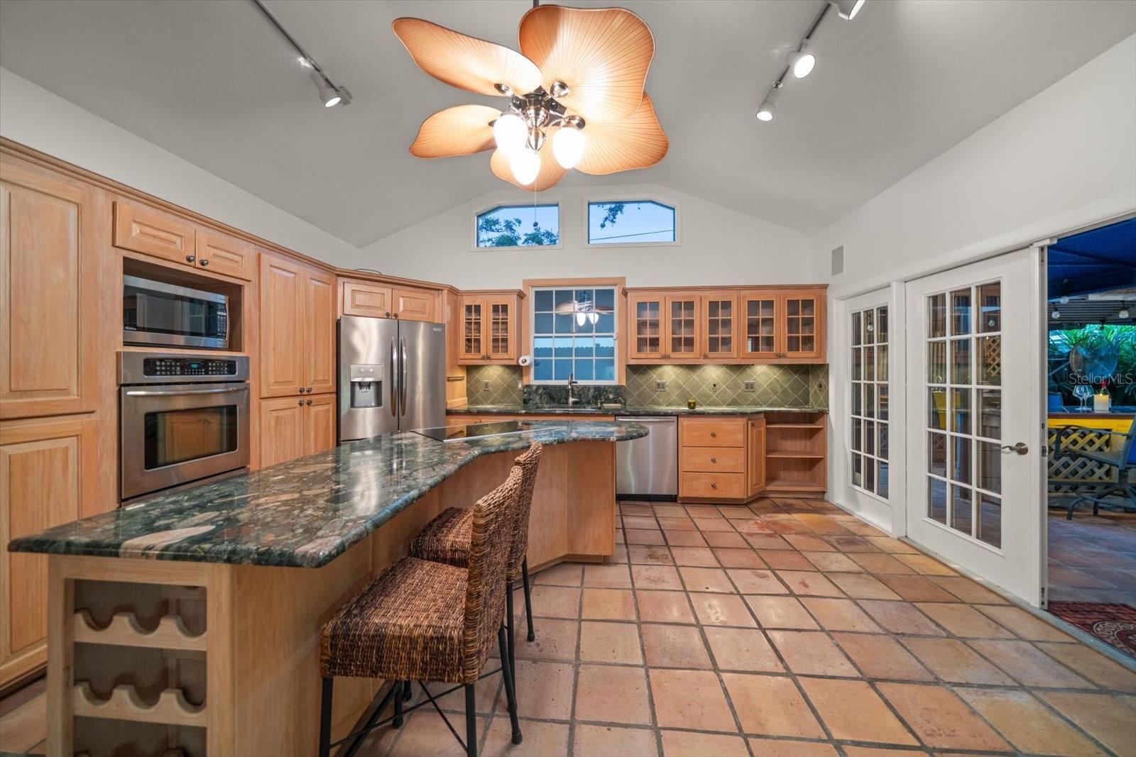 3033 82ND WAY N, ST PETERSBURG, FL — photo 39