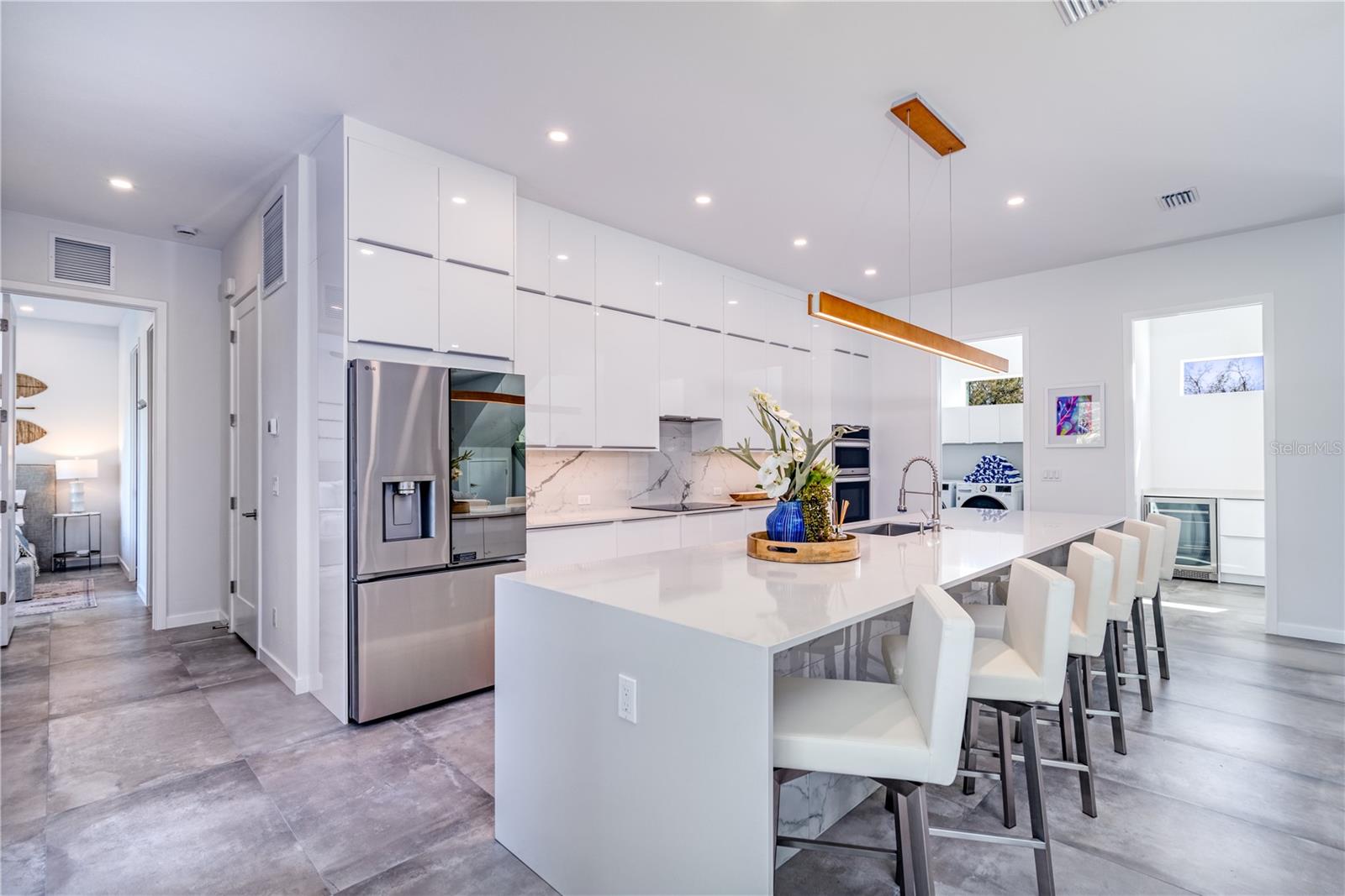 2585 CLEMATIS ST, SARASOTA, FL — photo 8