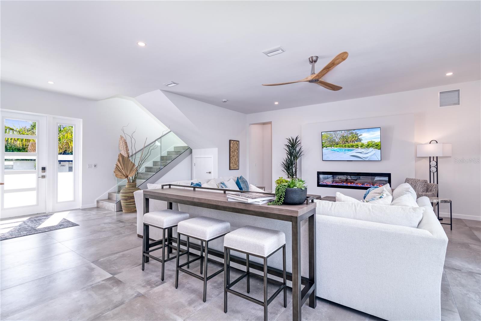 2585 CLEMATIS ST, SARASOTA, FL — photo 14