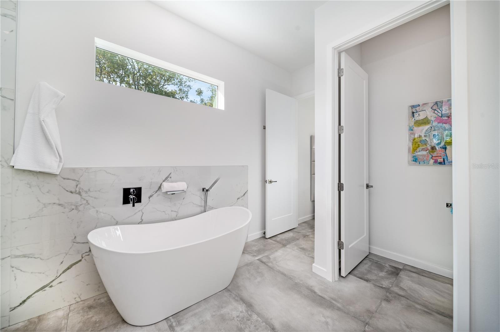 2585 CLEMATIS ST, SARASOTA, FL — photo 37
