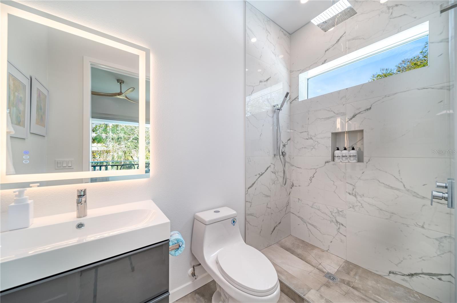 2585 CLEMATIS ST, SARASOTA, FL — photo 38
