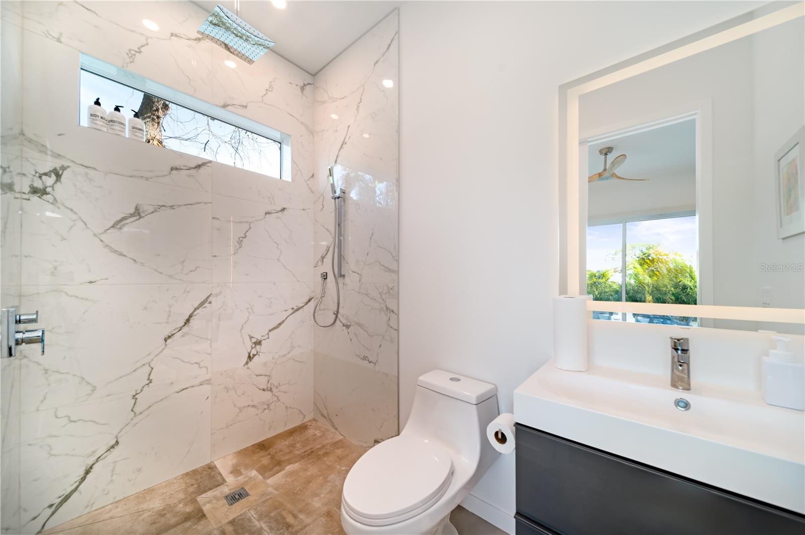 2585 CLEMATIS ST, SARASOTA, FL — photo 53
