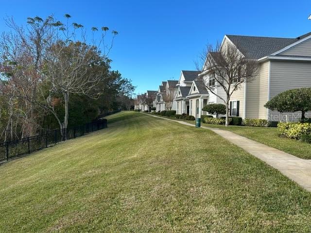 330 SOUTHERN PECAN CIR #208, WINTER GARDEN, FL