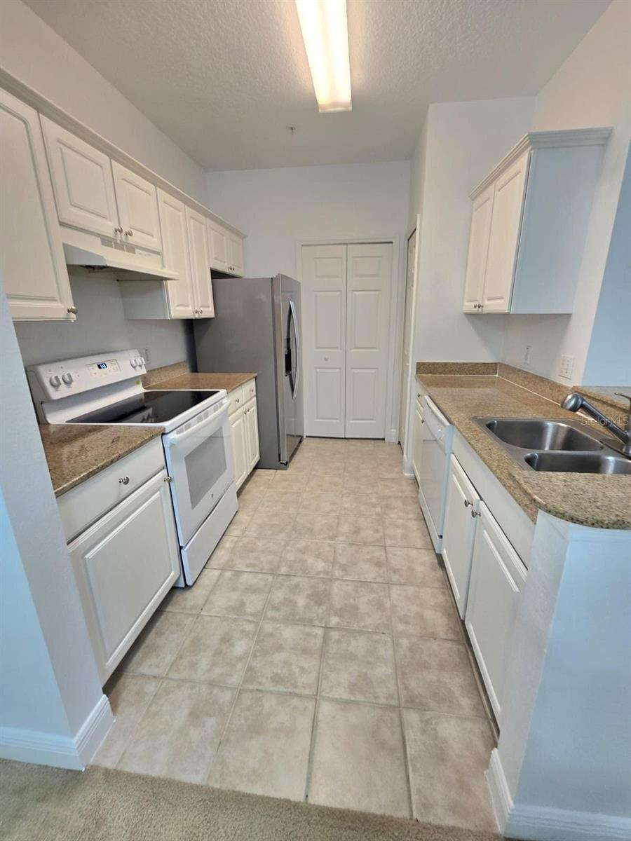 330 SOUTHERN PECAN CIR #208, WINTER GARDEN, FL — photo 14