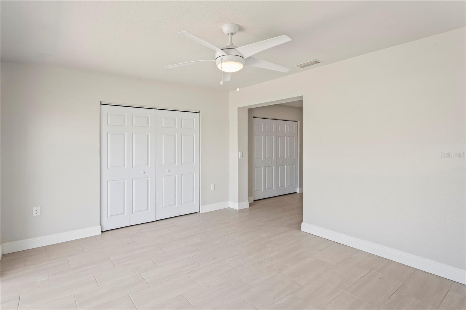 516 CRYSTAL DR, MADEIRA BEACH, FL — photo 12