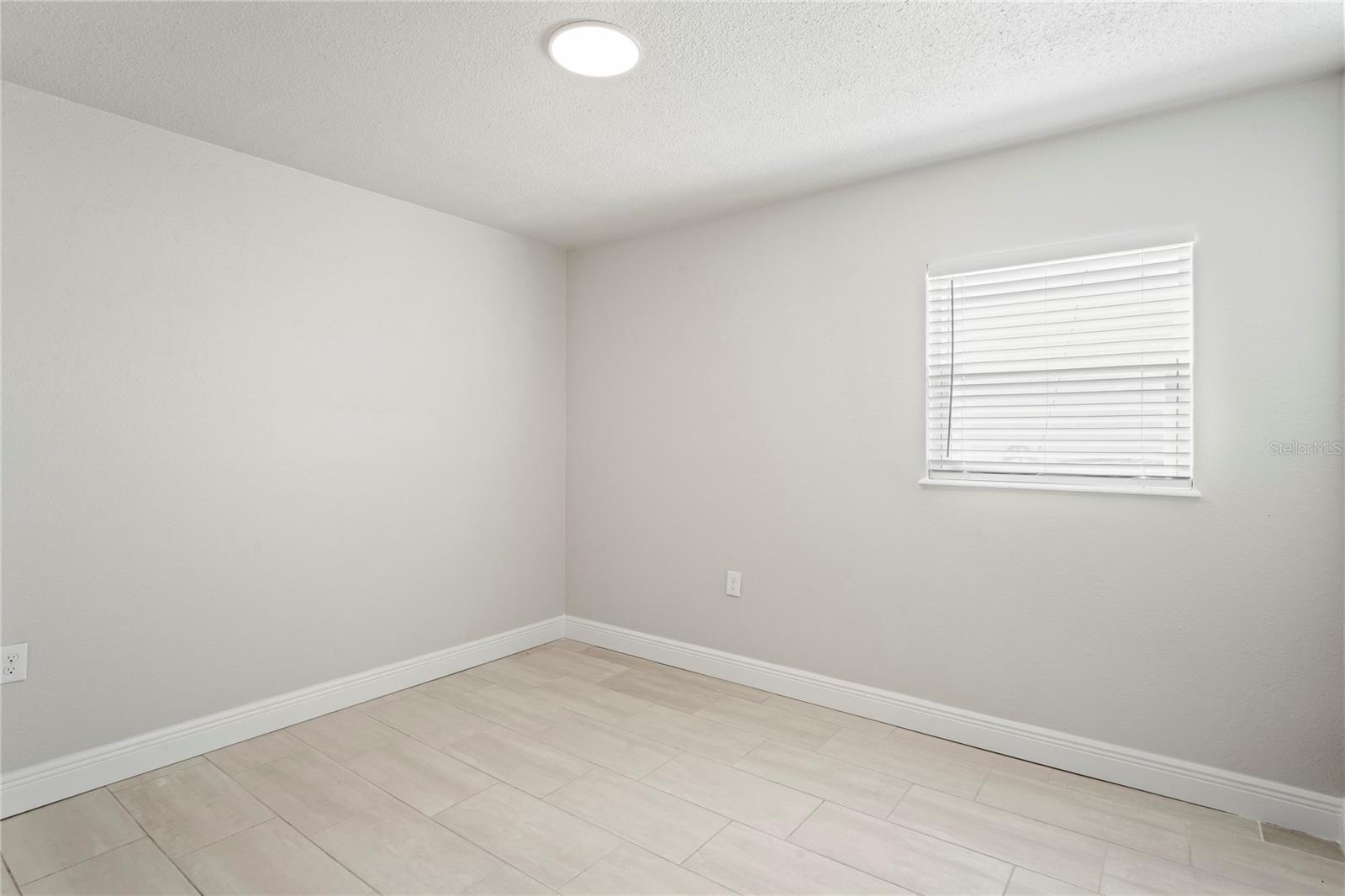 516 CRYSTAL DR, MADEIRA BEACH, FL — photo 15