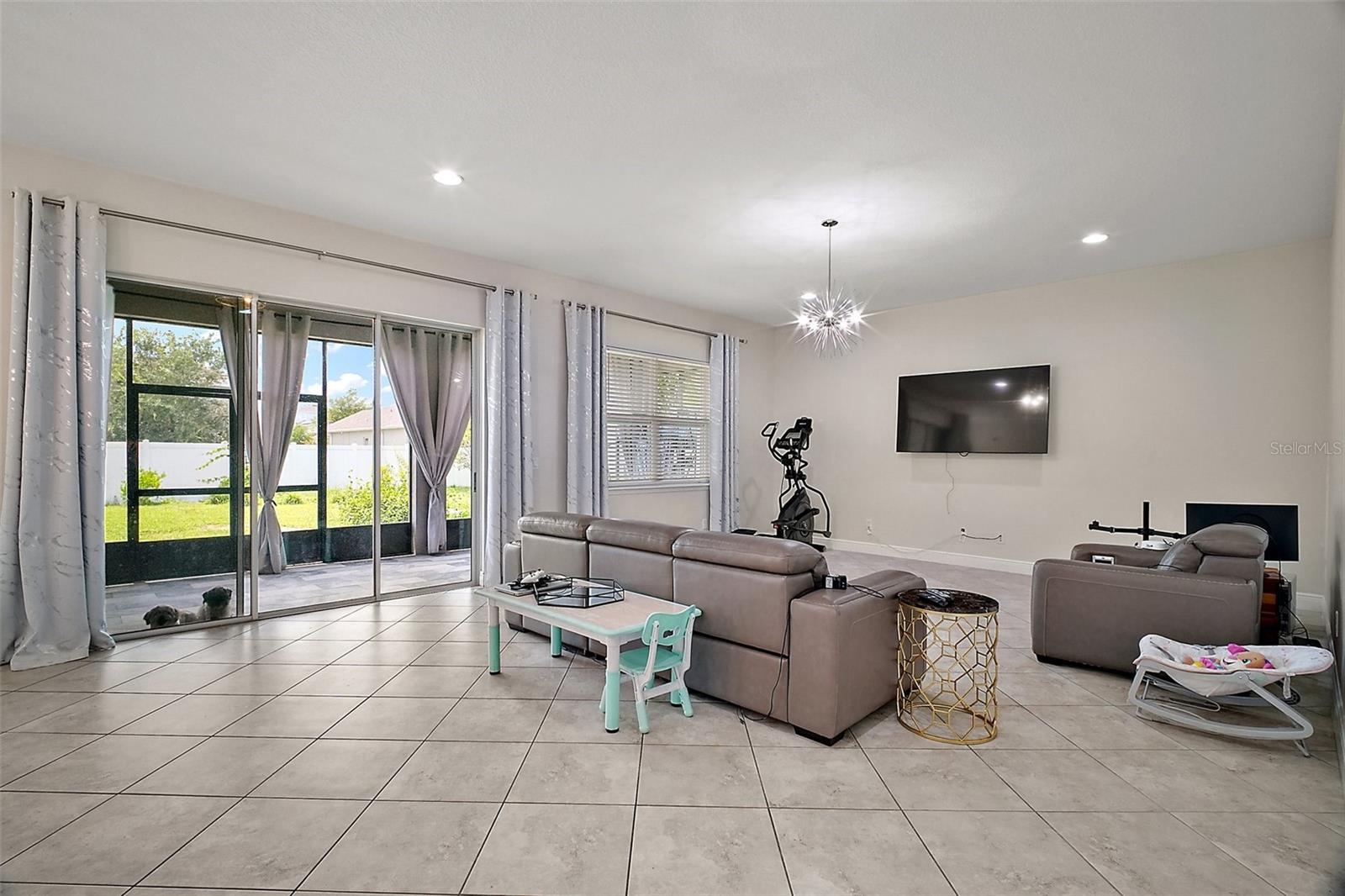 9153 CARMELA AVE, DAVENPORT, FL — photo 8