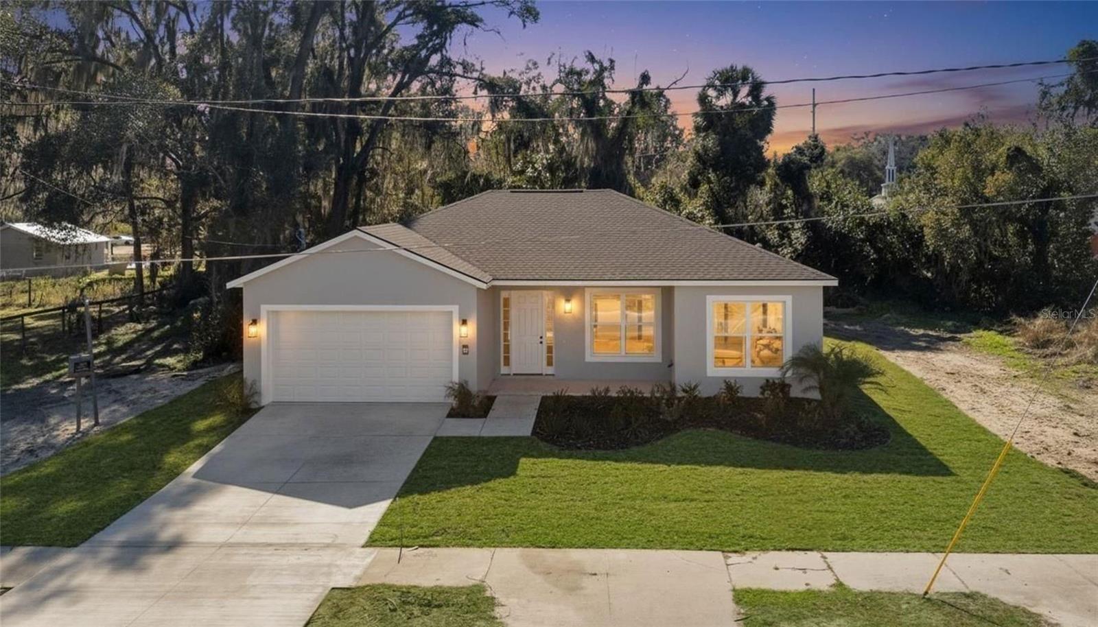 902 SW 2ND ST, OCALA, FL