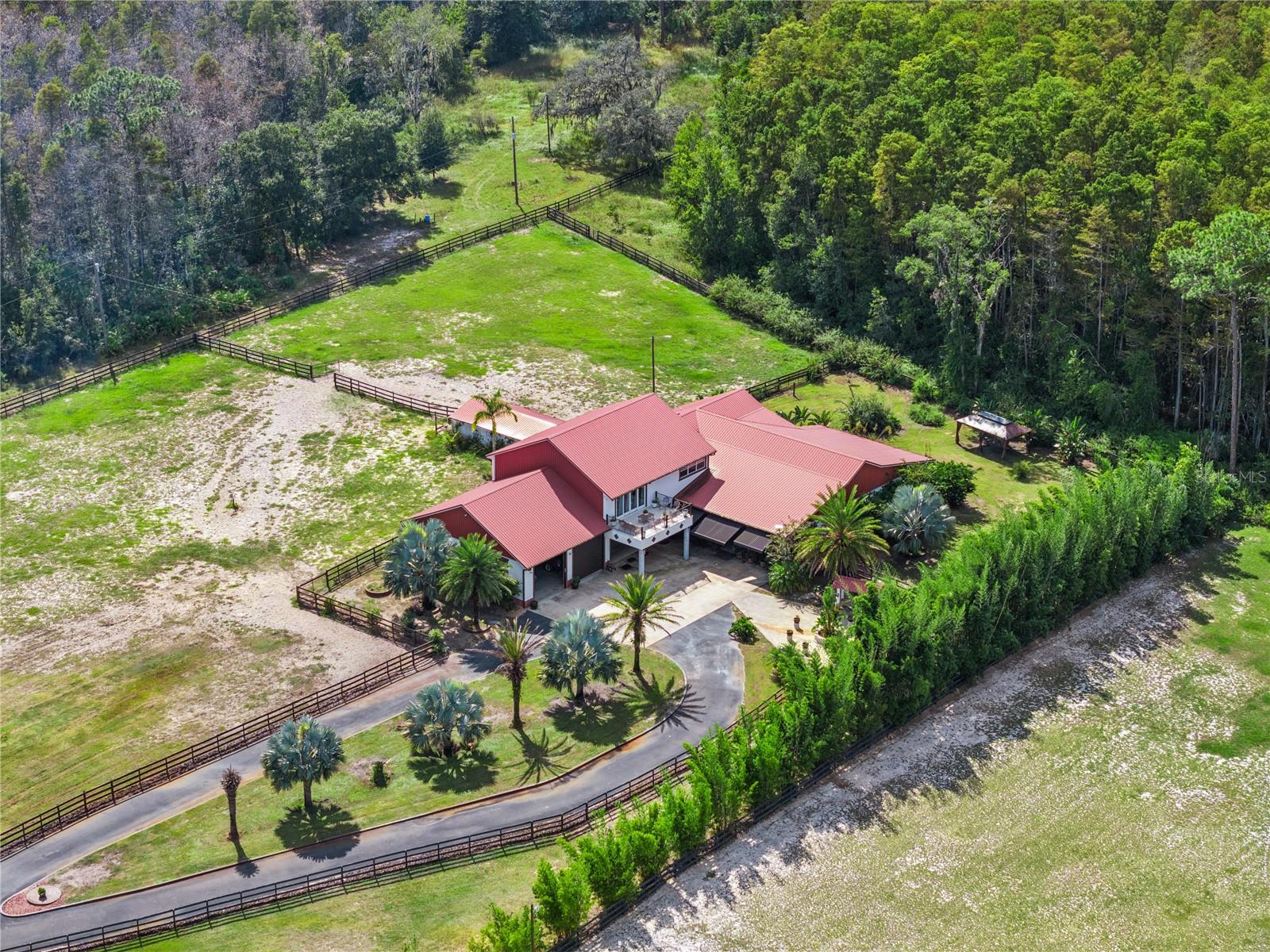 8515 BAY LAKE RD, GROVELAND, FL — photo 105