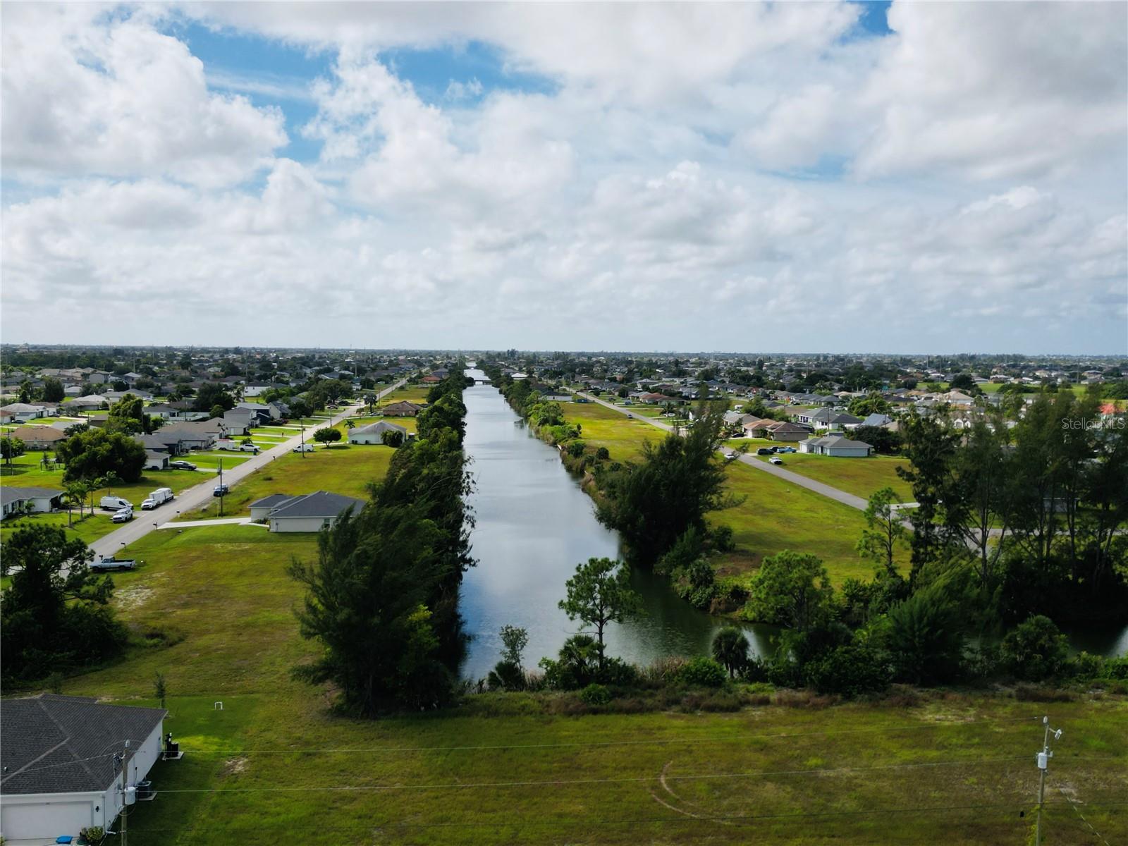 528 JACARANDA PKWY E, CAPE CORAL, FL — photo 8