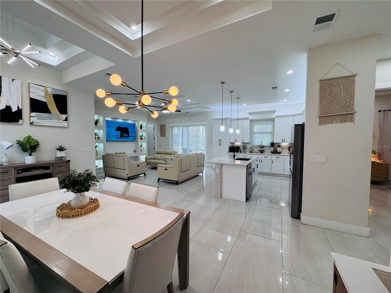 528 JACARANDA PKWY E, CAPE CORAL, FL — photo 13