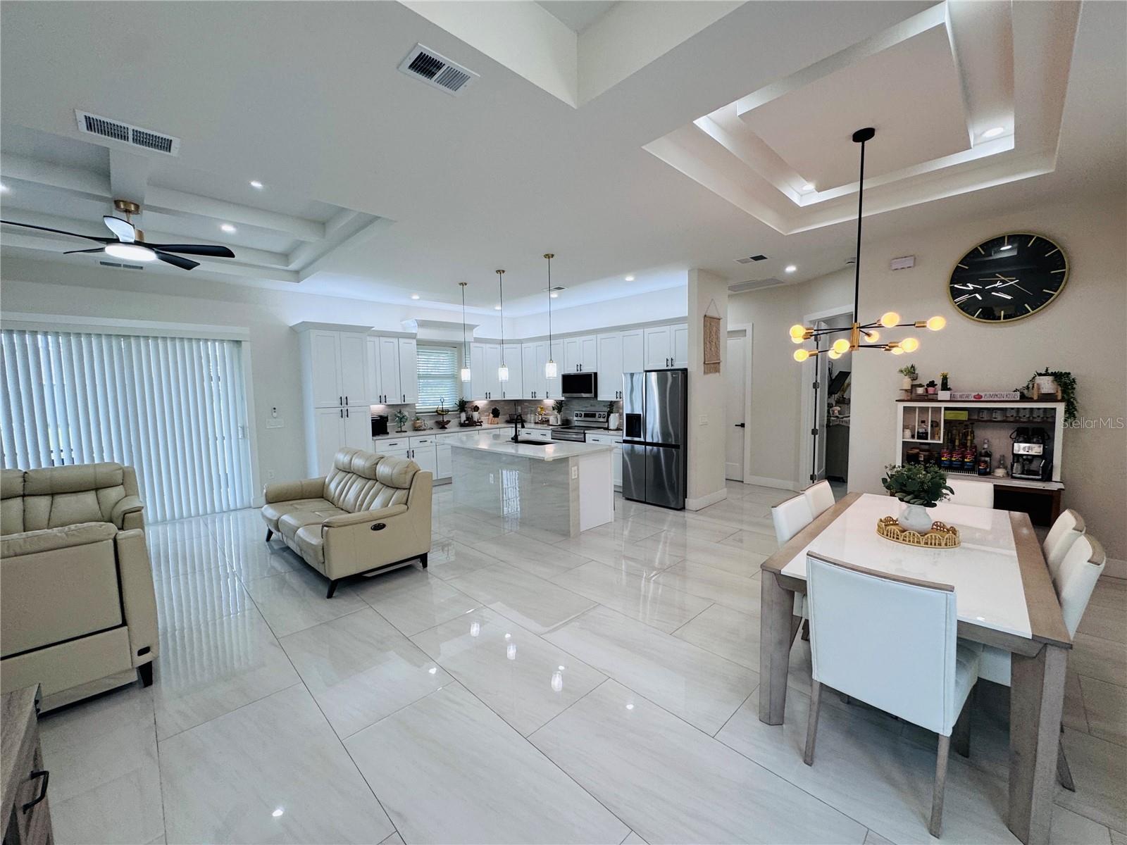 528 JACARANDA PKWY E, CAPE CORAL, FL — photo 18