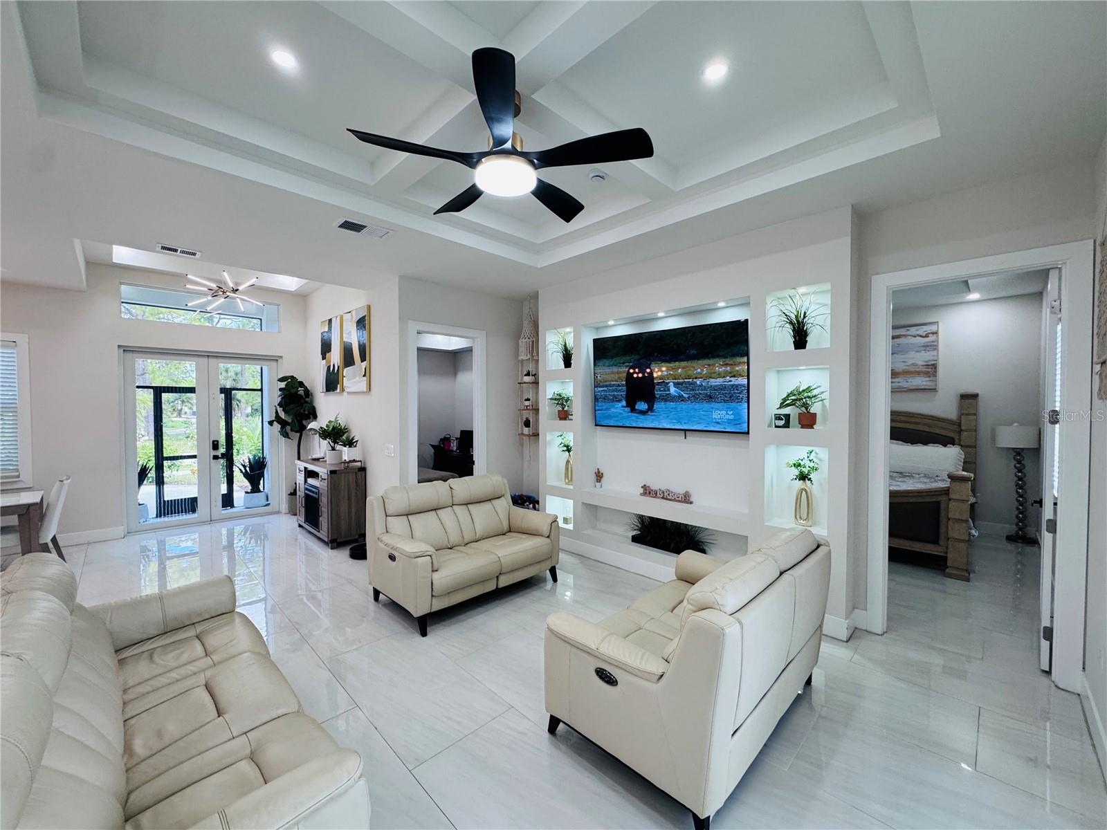 528 JACARANDA PKWY E, CAPE CORAL, FL — photo 22