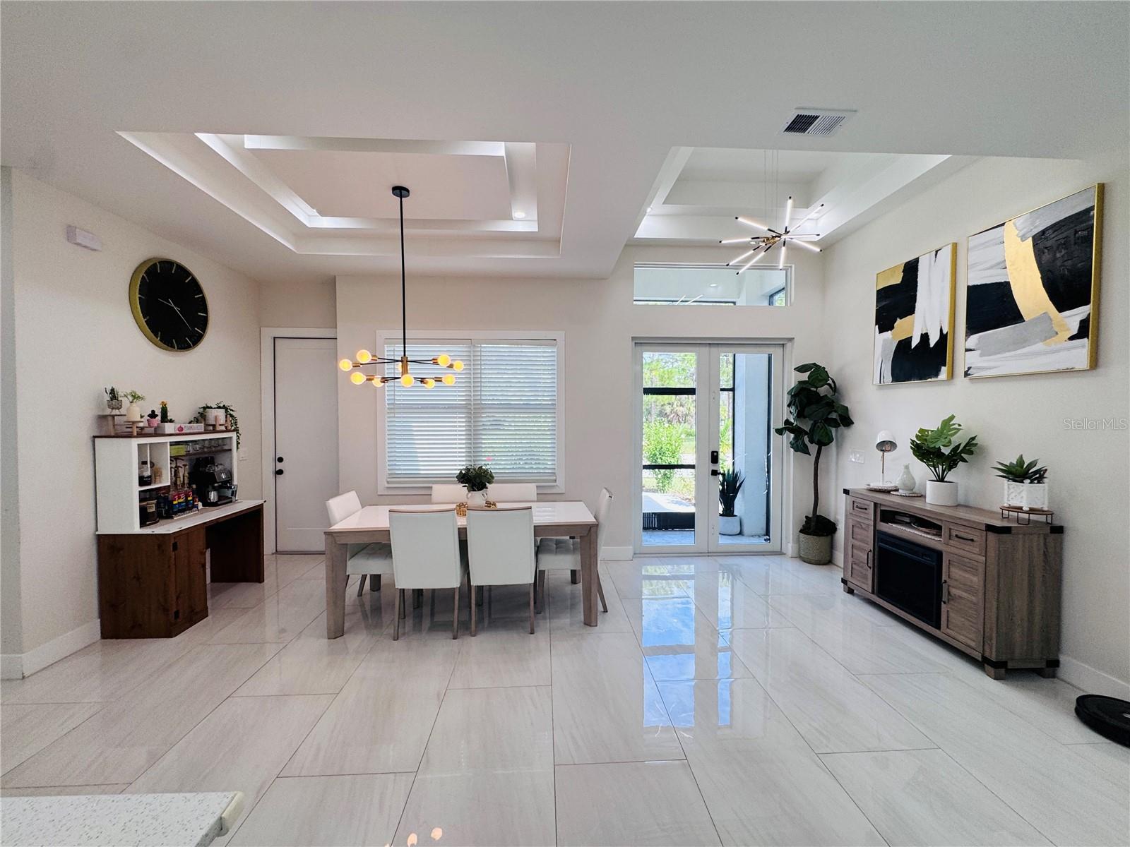 528 JACARANDA PKWY E, CAPE CORAL, FL — photo 32