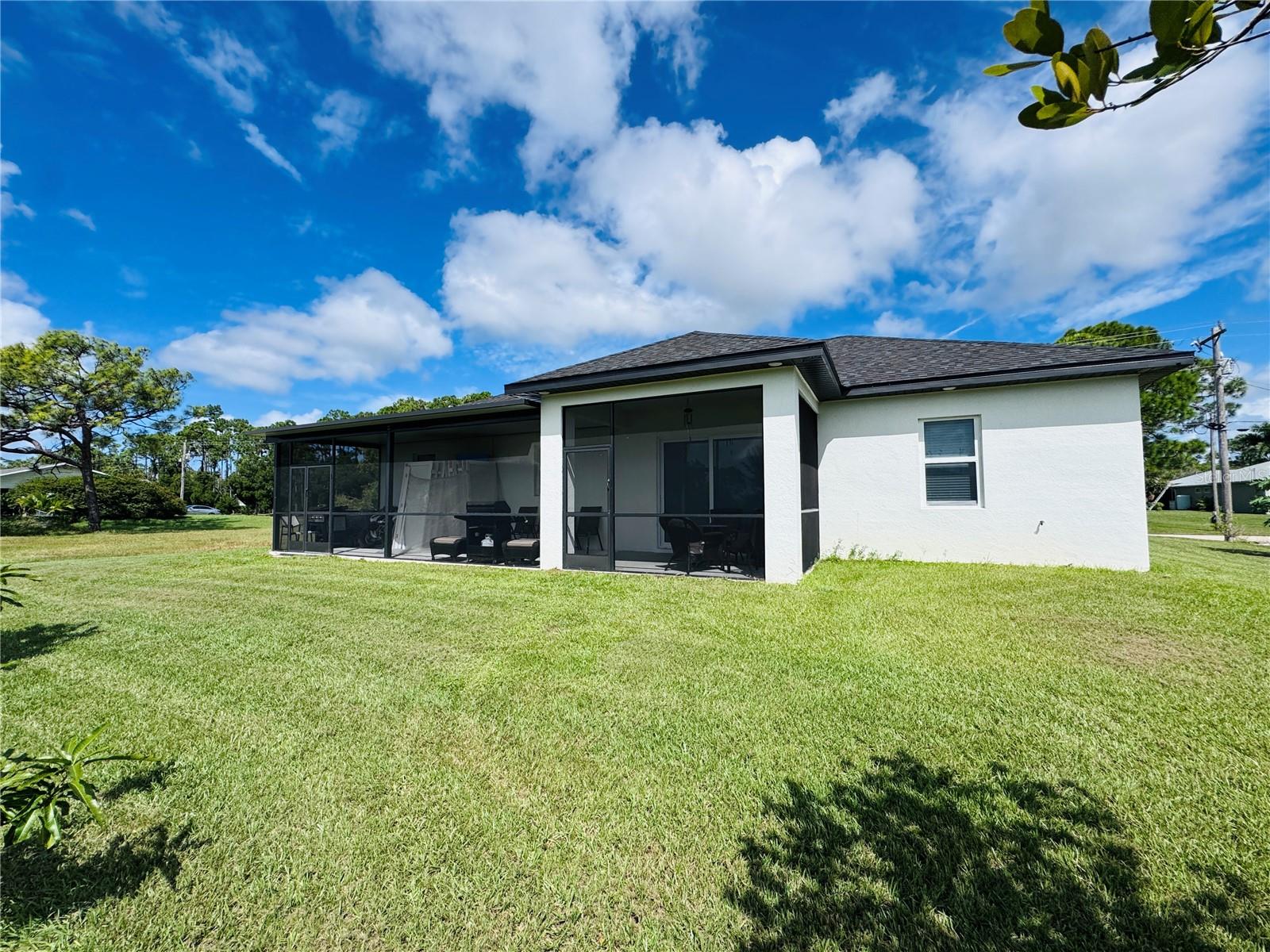 528 JACARANDA PKWY E, CAPE CORAL, FL — photo 45