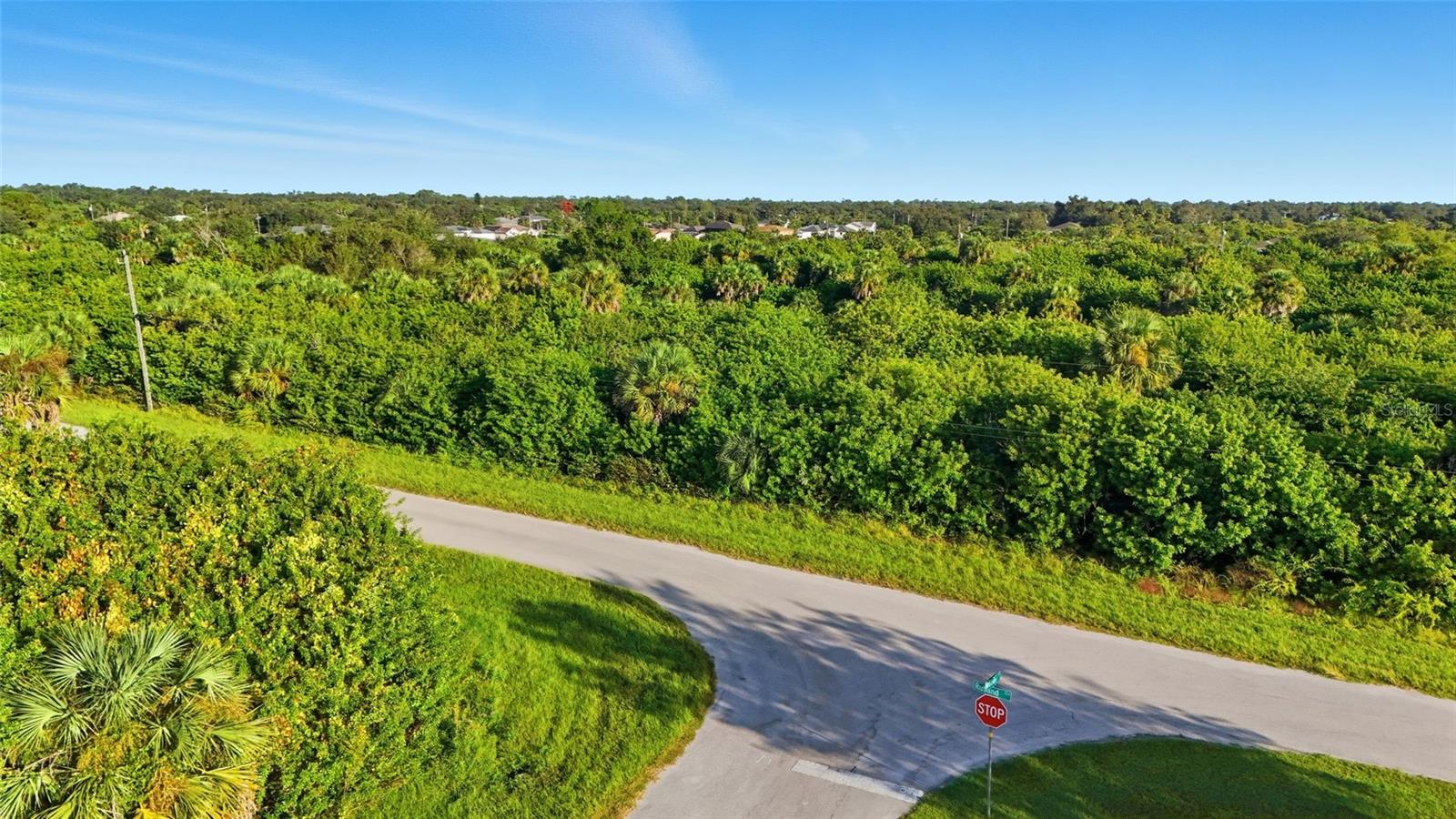 346 RUTLAND CIR, PORT CHARLOTTE, FL — photo 17