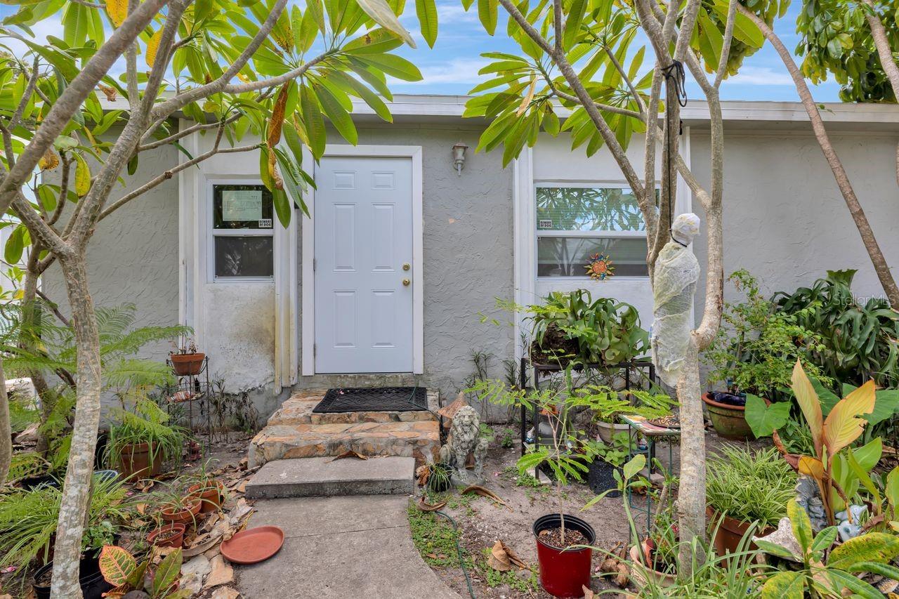 3278 56TH AVE N, ST PETERSBURG, FL