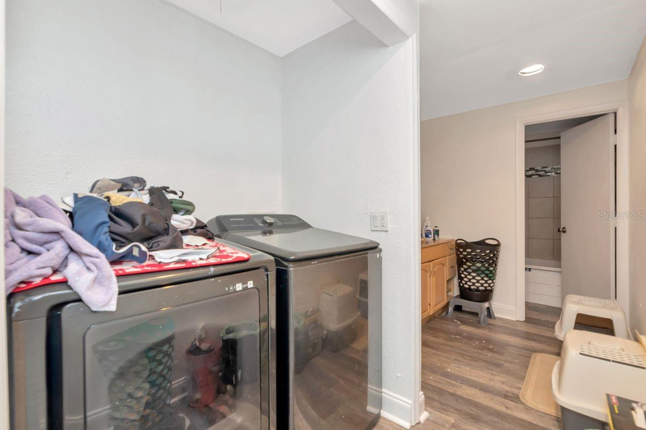 3278 56TH AVE N, ST PETERSBURG, FL — photo 15