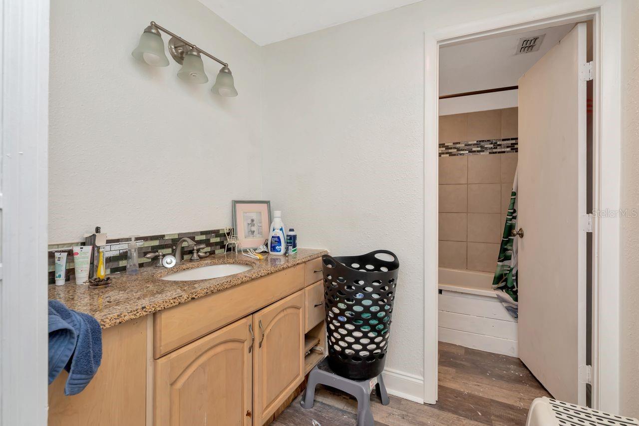 3278 56TH AVE N, ST PETERSBURG, FL — photo 16