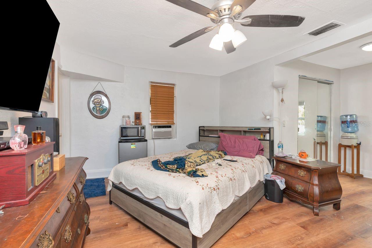 3278 56TH AVE N, ST PETERSBURG, FL — photo 29