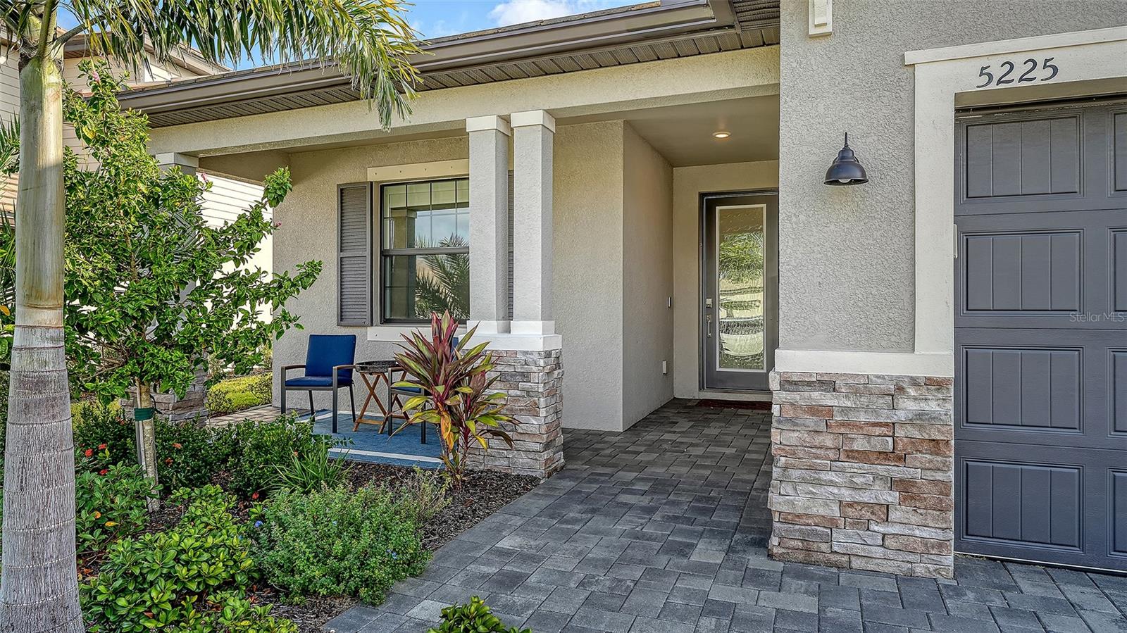 5225 BLUE CRUSH, BRADENTON, FL — photo 4