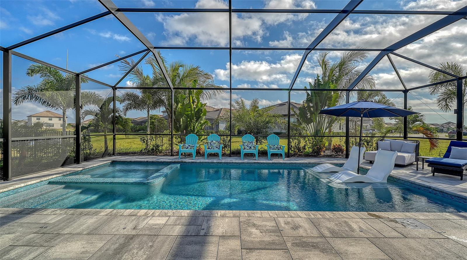 5225 BLUE CRUSH, BRADENTON, FL — photo 34