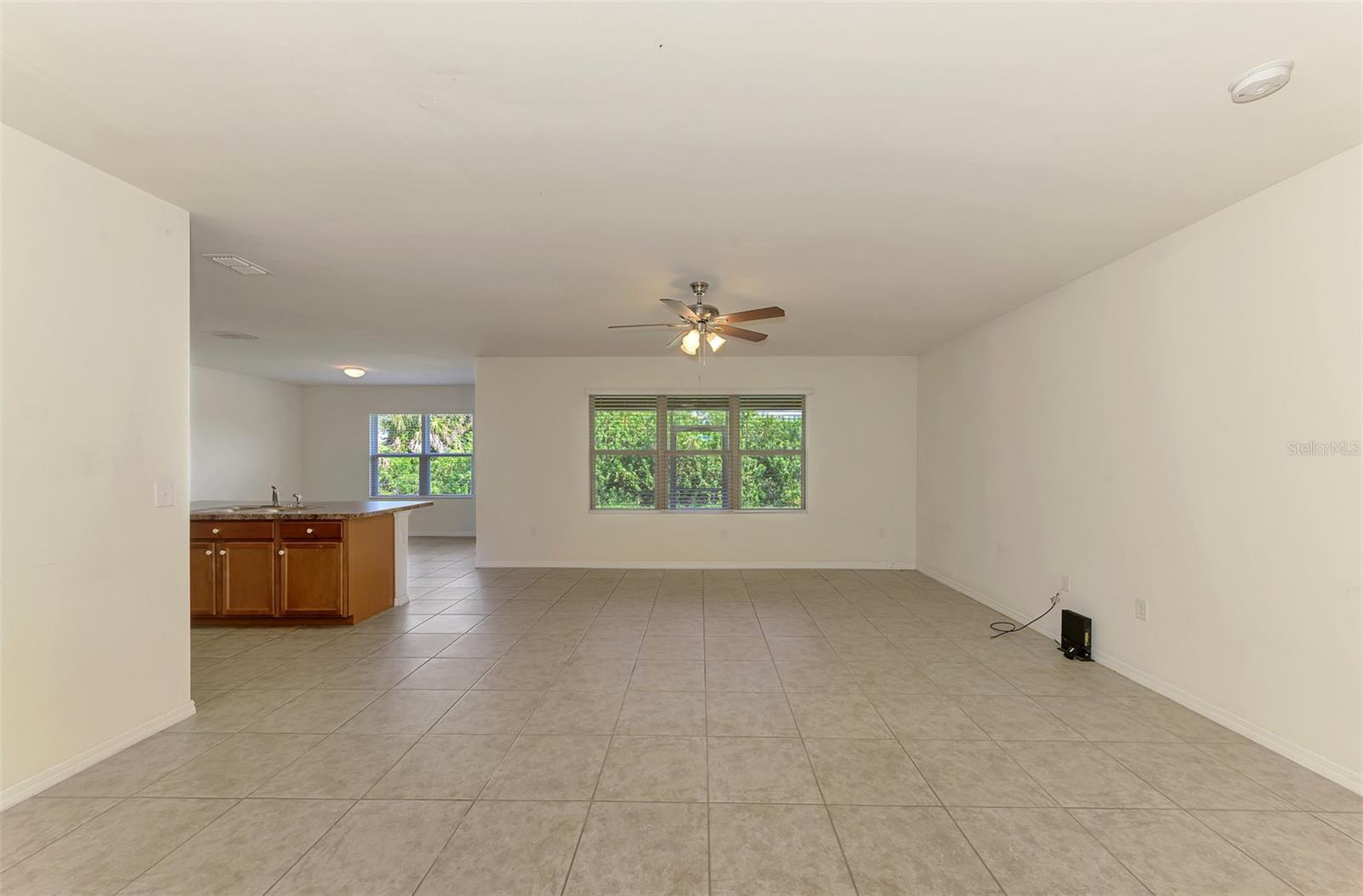 10476 HARLINGEN ST, PORT CHARLOTTE, FL — photo 3