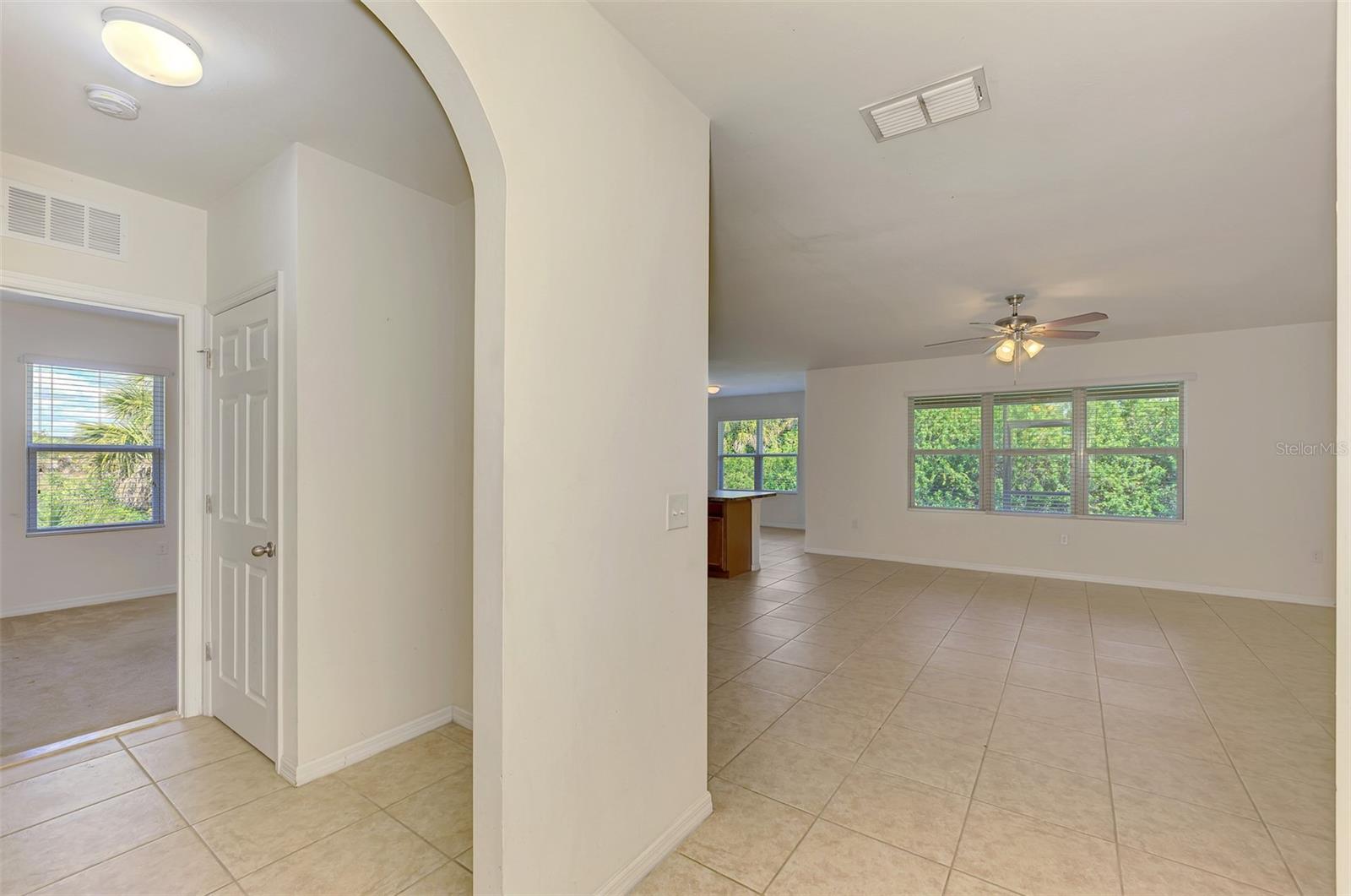10476 HARLINGEN ST, PORT CHARLOTTE, FL — photo 8