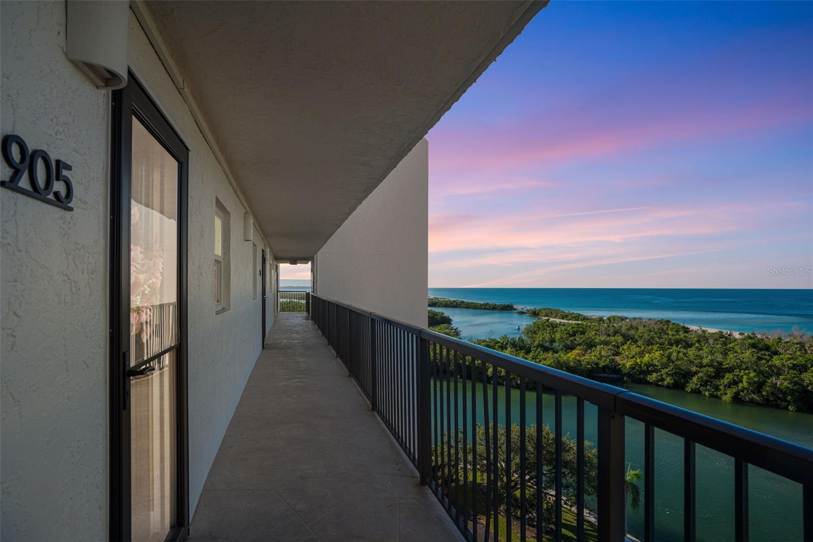 9397 MIDNIGHT PASS RD #905, SARASOTA, FL — photo 2