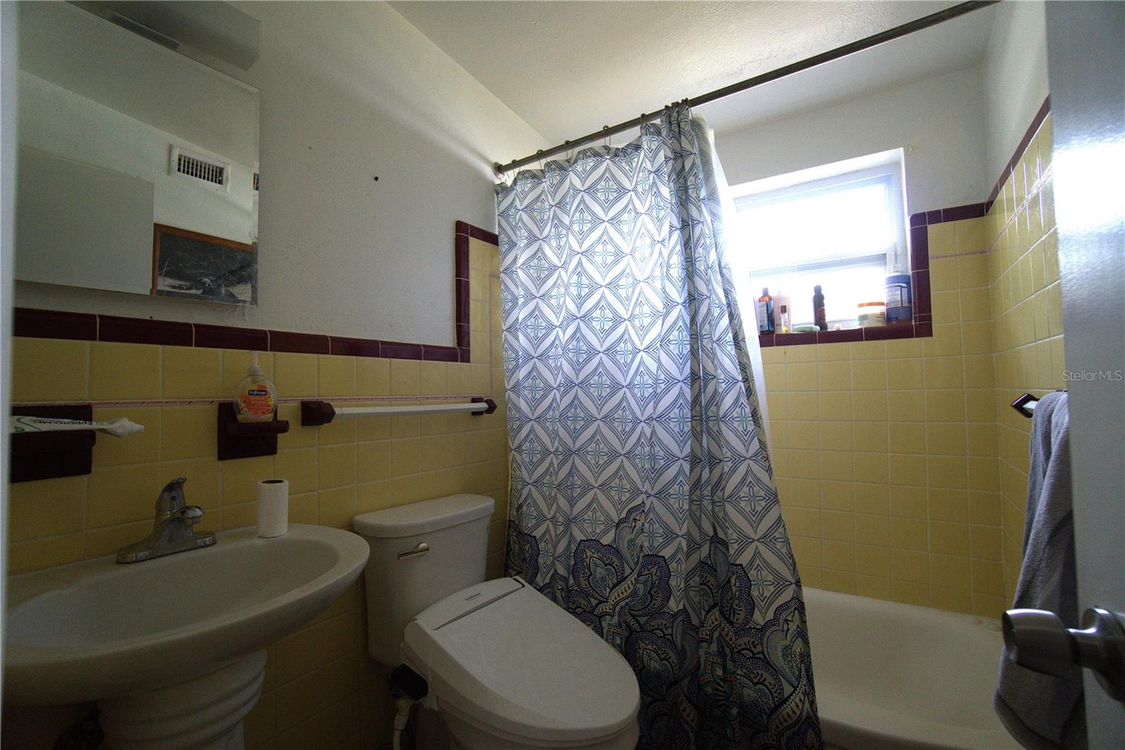 4801 28TH AVE N, ST PETERSBURG, FL — photo 14