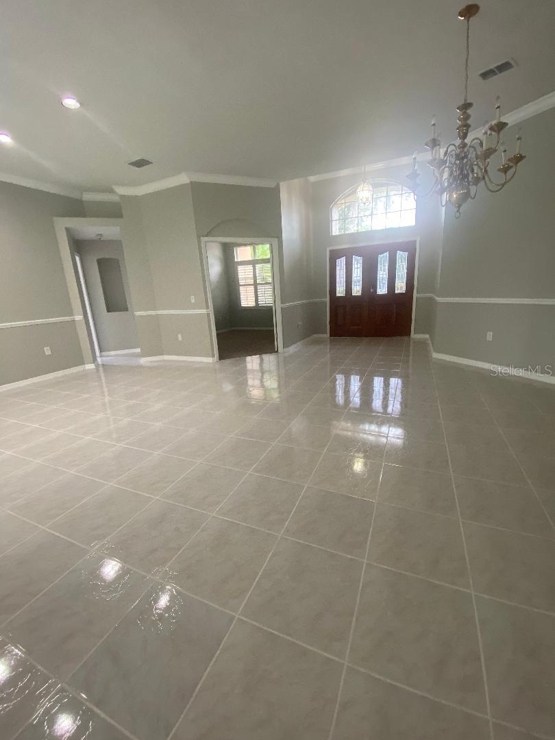 2243 EAGLE BLUFF DR, VALRICO, FL — photo 2