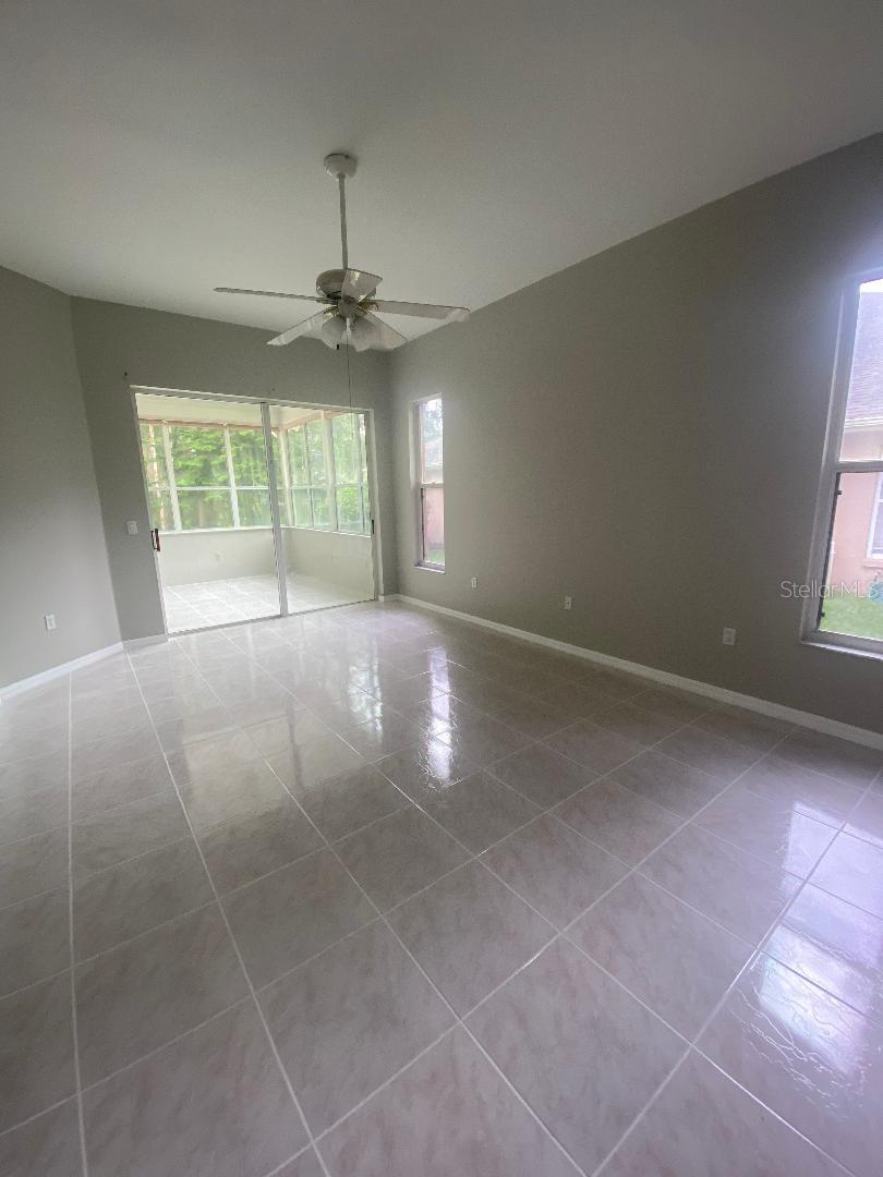 2243 EAGLE BLUFF DR, VALRICO, FL — photo 8