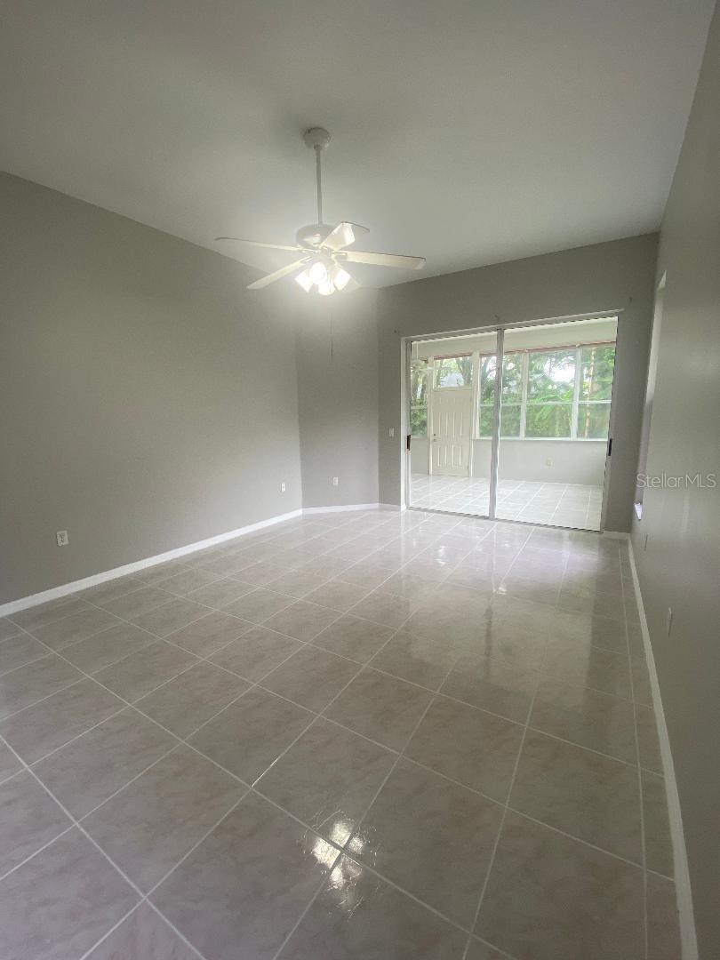 2243 EAGLE BLUFF DR, VALRICO, FL — photo 9